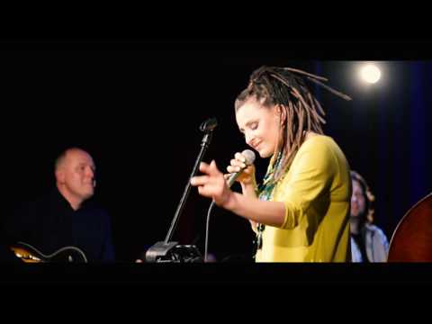 KRZYSZTOF ŻESŁAWSKI QUARTET & NATALIA LUBRANO  BOSSANOVA DO PODUSZKI