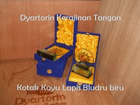 Video: Cara Melapisi Kotak Dengan Kain