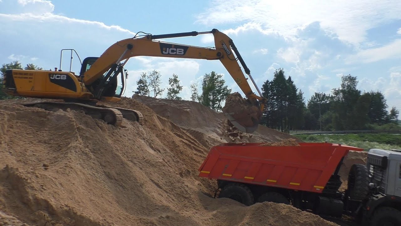 Погрузка самосвала Камаз 43118 экскаватором JCB JS240LC часть 3