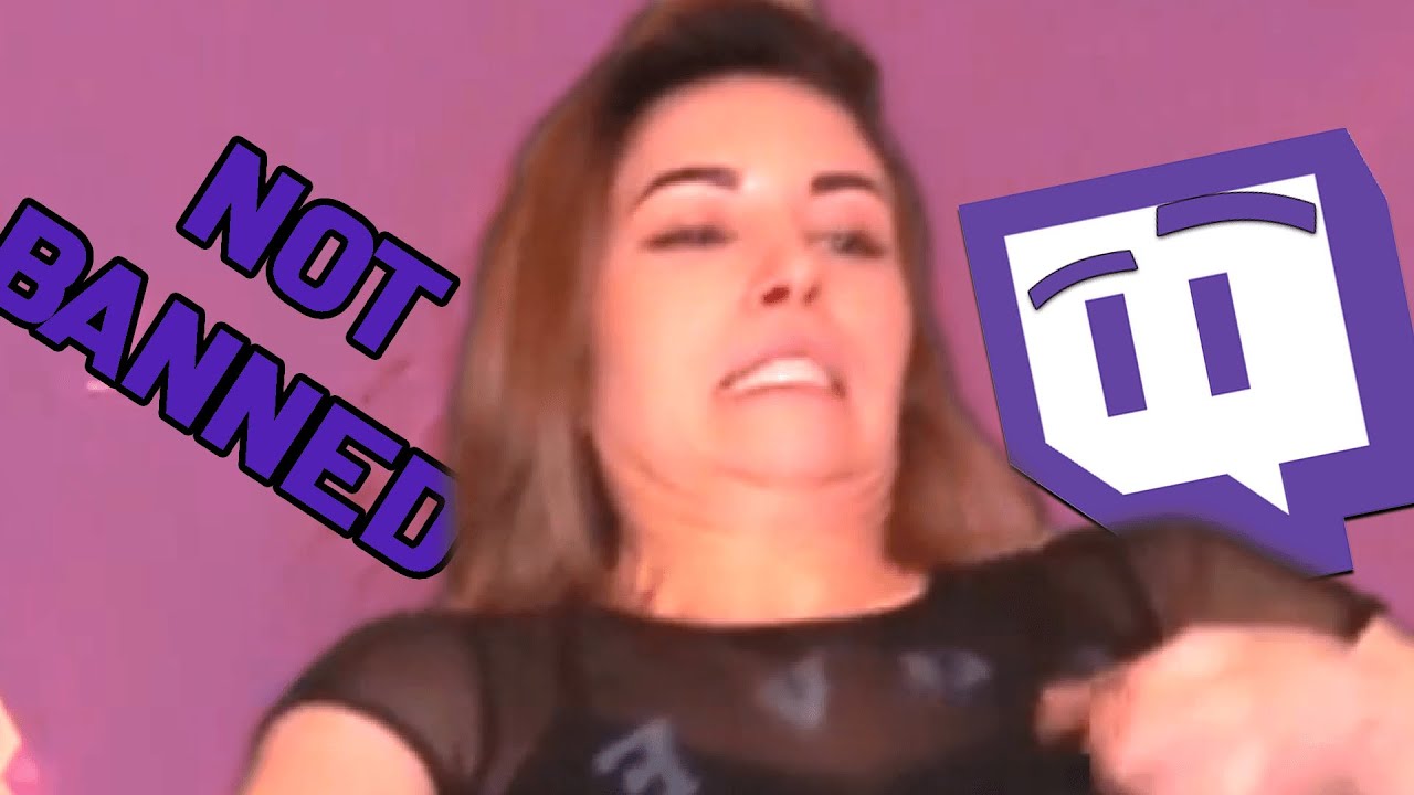 Alinity butt flash