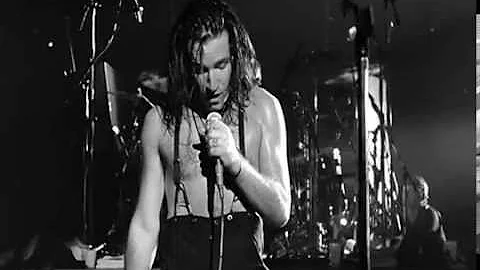 U2 - BAD LIVE  (RATTLE AND HUM) 1988
