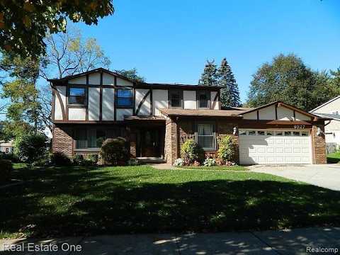6927 Northpoint Drive, Troy, MI home video tour