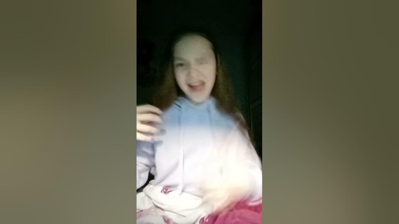 Девочка вэнсдэй - YouTube