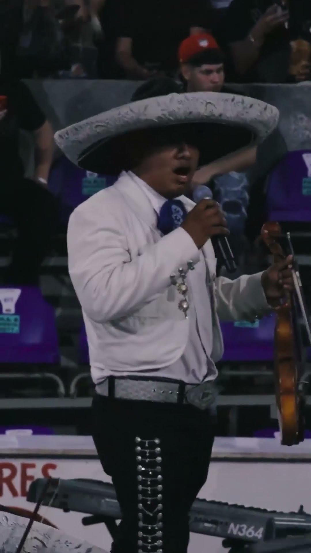 quien quiere ver a El Makabelico en su ciudad? ?⁠
