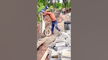 Công trình tường rào  siêu kiên cố có 102