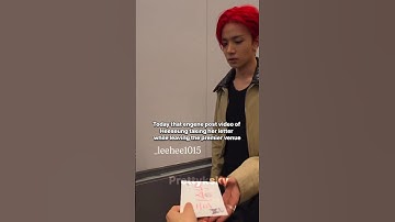 Heeseung took another engene letter at premier #enhypen #heeseung #engene #prettyksky