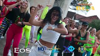 Zumba® Fitness- Claudiu Gutu, Ramiro Alvaro, Nika - Cambia el Paso by Jennifer Lopez / FLASH MOB