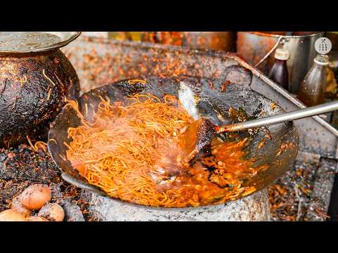 MEE GORENG LEGEND ! 60 Years of Experience Cooking Famous $1.5 Mee Goreng Mamak in Malaysia