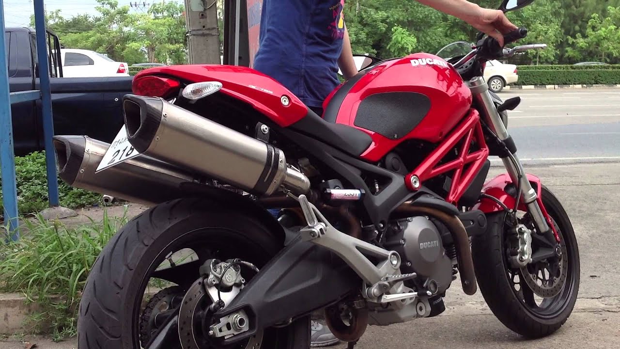 Ducati Monster 795 Corse Titanium Exhaust Slip-On Sound Clip - YouTube