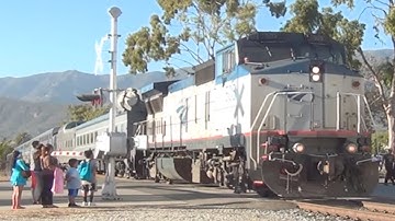 *Rare Surfliner Consist* with Amtrak Dash 8 505 @ Linden Ave Railroad Crossing (Carpinteria CA)
