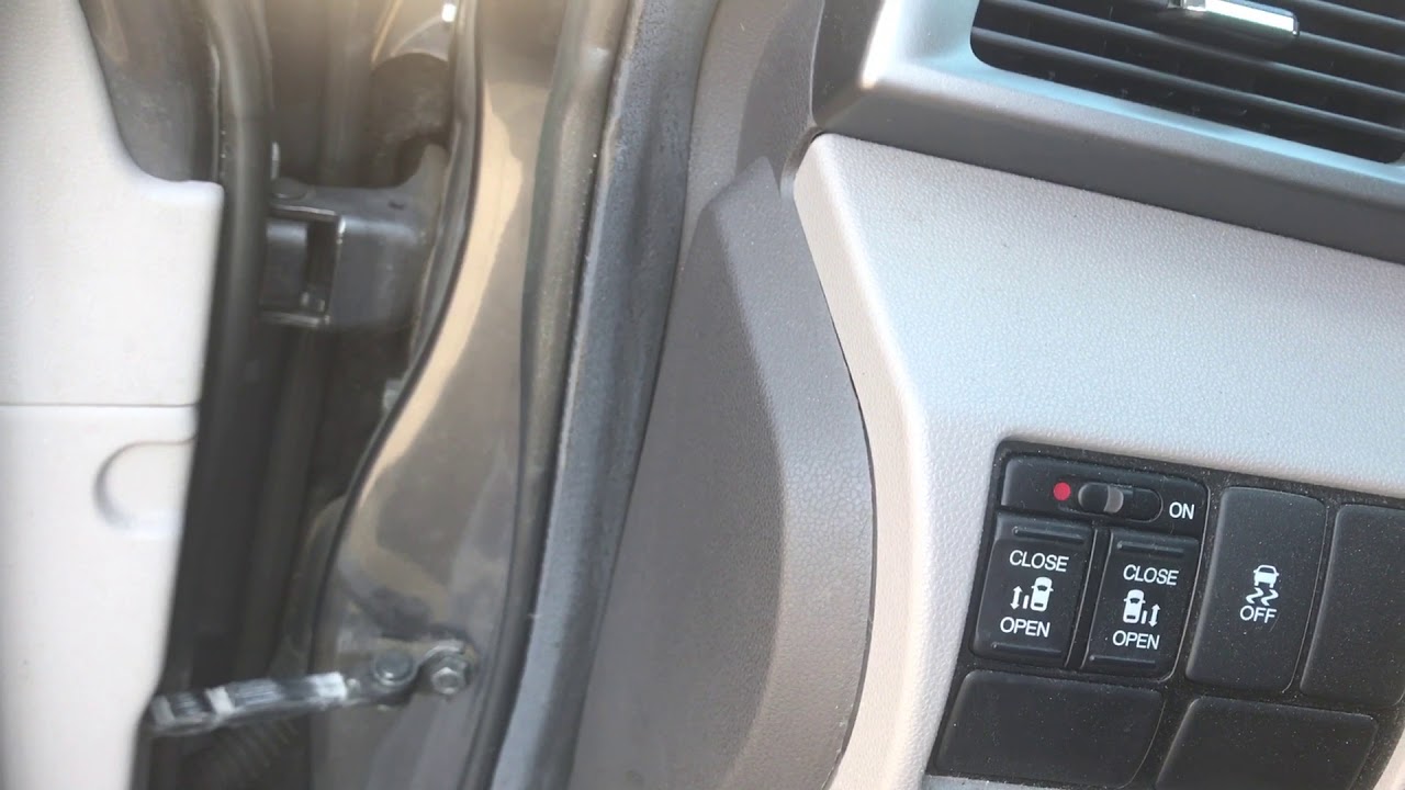 2013 Honda Odyssey timing chain tensioner knock - YouTube