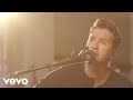 Luke Bryan - Build Me A Daddy (Live From The Tonight Show Starring Jimmy Fallon)