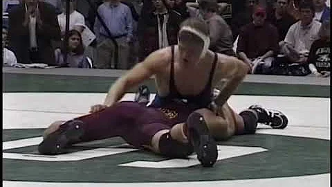 Bellied out on the single knees fly up Steve Black...