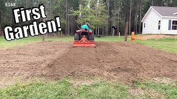 How to Till a Garden With a Compact Tractor