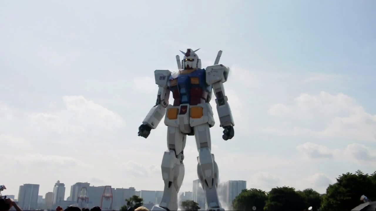 Real Scale GUNDAM - GUNDAM 30th Anniversary - YouTube
