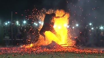 Độc đáo lễ hội nhảy lửa của dân tộc Pà Thẻn tại Tuyên Quang