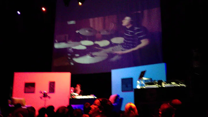 LeetUP- VJ-Mike Relm VJing