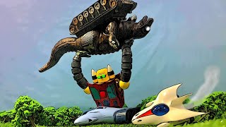 Getter 3 vs Dinosaur Tank | Getter Robo   Ultraman Monster Stop Motion | LJPL Animation