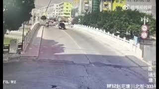 Tesla Model 3 high-speed crash into bus caught on CCTV in China