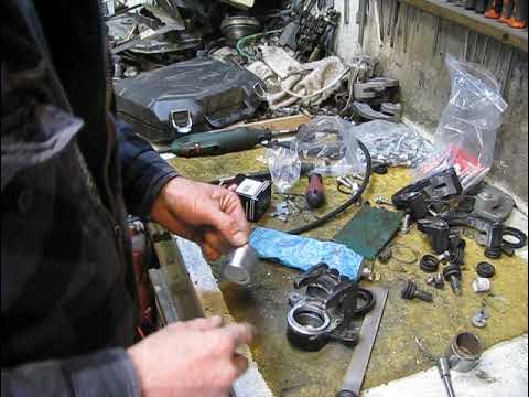 cx500 front brake caliper 45100-415-006 - YouTube