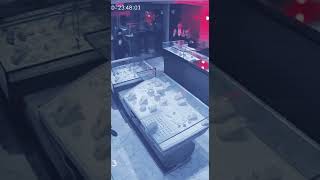 Jewelry Store Robbery Caught on Camera #truecrimeshorts  #heist  #caughtoncamara