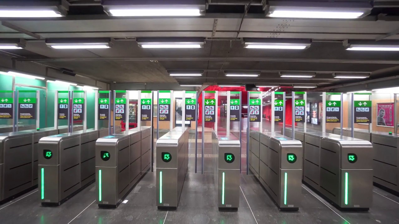 Sweden, Stockholm, Solna Centrum subway station, 2X elevator, 5X escalator