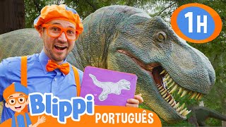 Blippi Visita um Museu de Dinossauros GIGANTES! | 1 HORA DO BLIPPI! | Vídeos Educativos em Português