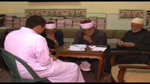 من توجيهات الشيخ عبدالحكيم عبداللطيف شيخ عموم المقارئ المصرية رحمه الله بإحدى مسابقات القرآن - 10