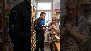 A Burglar Robbed a Pet Shop… He Forgot About the Parrot 🦜