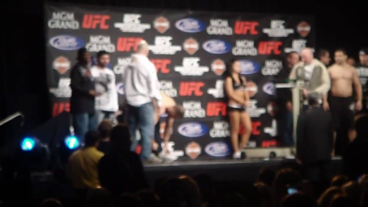 UFC 92 Weigh In - Andy vs Hamill