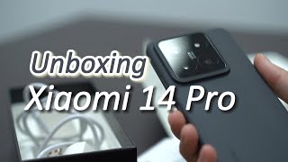 Unboxing Xiaomi 14 Pro