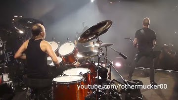 Lars Ulrich plays his best drum fill ever