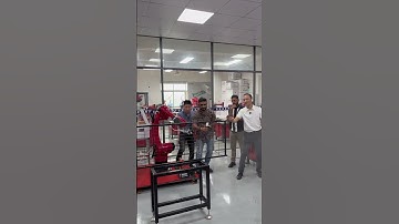 Spraying #intelligence #automobile #industrial #funny #industry #machine #robot #robotics