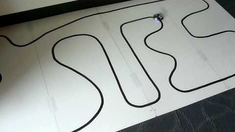 New line following course - Pololu 3pi speeds up on straight sections