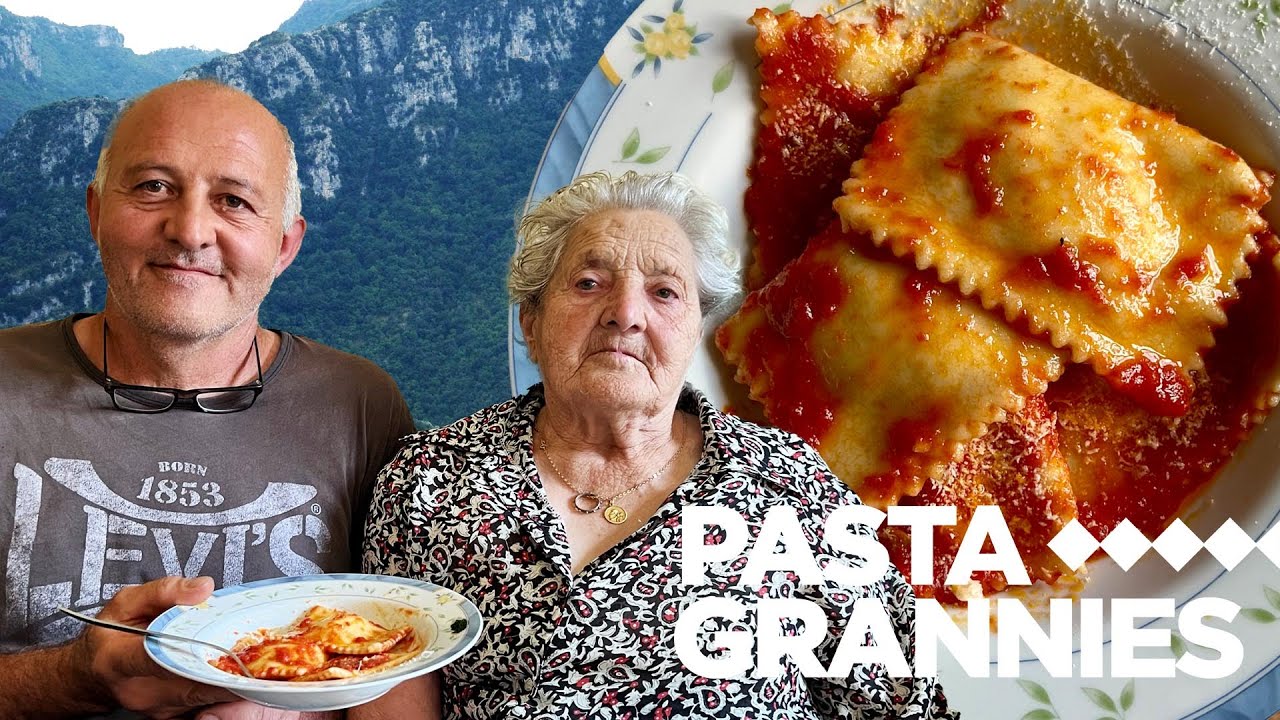 Easy Ricotta ravioli with tomato sauce! Pasta Grannies YouTube