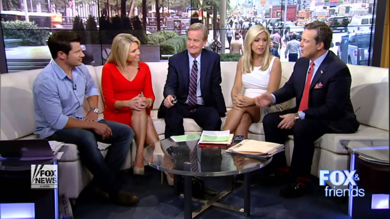 Ainsley Earhardt & Heather Nauert hot legs - Fox & Friends - 07/15/14 ...