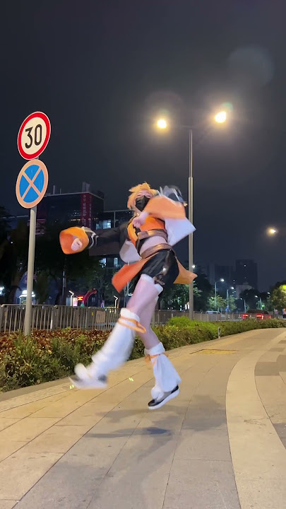 Found an awesome Mayene cosplay!
