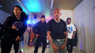 Ray Ray & Prodigy with group shuts down NYC to "Mrs. Right"  Round 2 Wealth