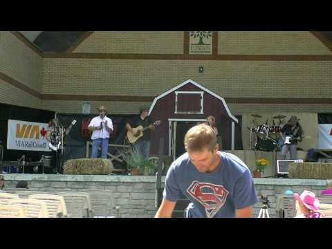 Traci Kennedy & County Line performing "How Many Hearts" at London Ribfest