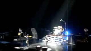 Green Day - Murder City [Live @ Madison Square Garden, NY 2009]