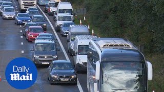 'It's been awful really': Driver tells of M4 travel chaos - Daily Mail