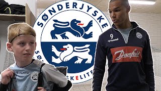 Gulle Vs Alexander Bah Hvem Får Først Bolden I Skraldespanden?