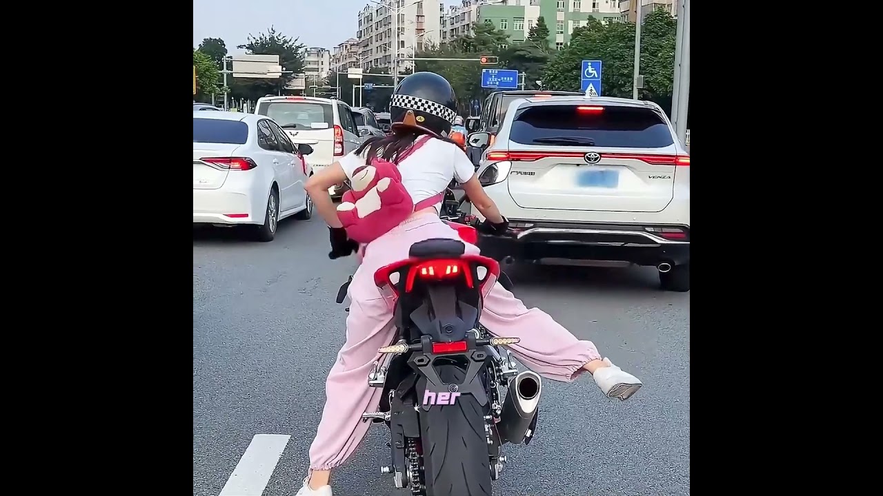 How Hard It Is for Short People to Ride a Motorcycle#cat #pets #cutepet #cute #Dog #shorts #Pet
