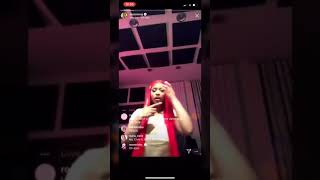 Stan Twitter: Nicki Minaj big boobs