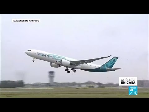 Video: „Boeing“prašo įžeminti Visus „737 Max 8“