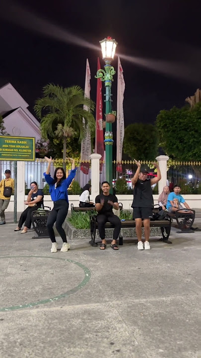 Di kira saya kalah gt sama mbk semongko @dyahayuel oh tentu tidakkk. #kingambyar