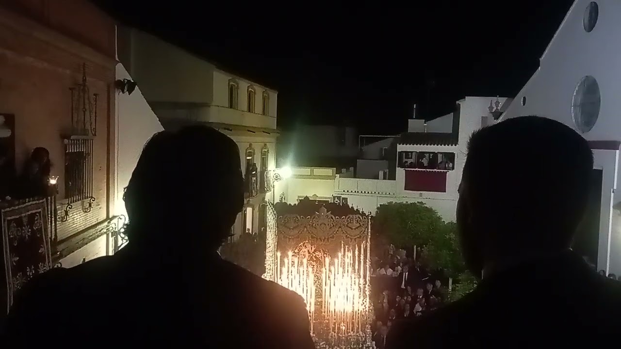 Saeta de Manuel Cuevas y su hijo a la Virgen de los Dolores de Olivares.  Viernes Santo 2023