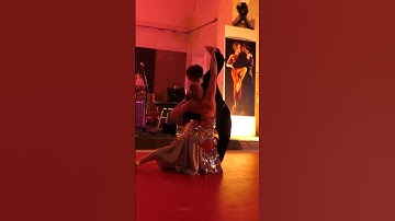 Universitango.com - Pablo & Ludmila - Tango Pose