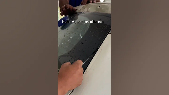 Grand Vitara Rear Wiper Installation #Nexagrandvitara #marutisuzuki #grandvitara