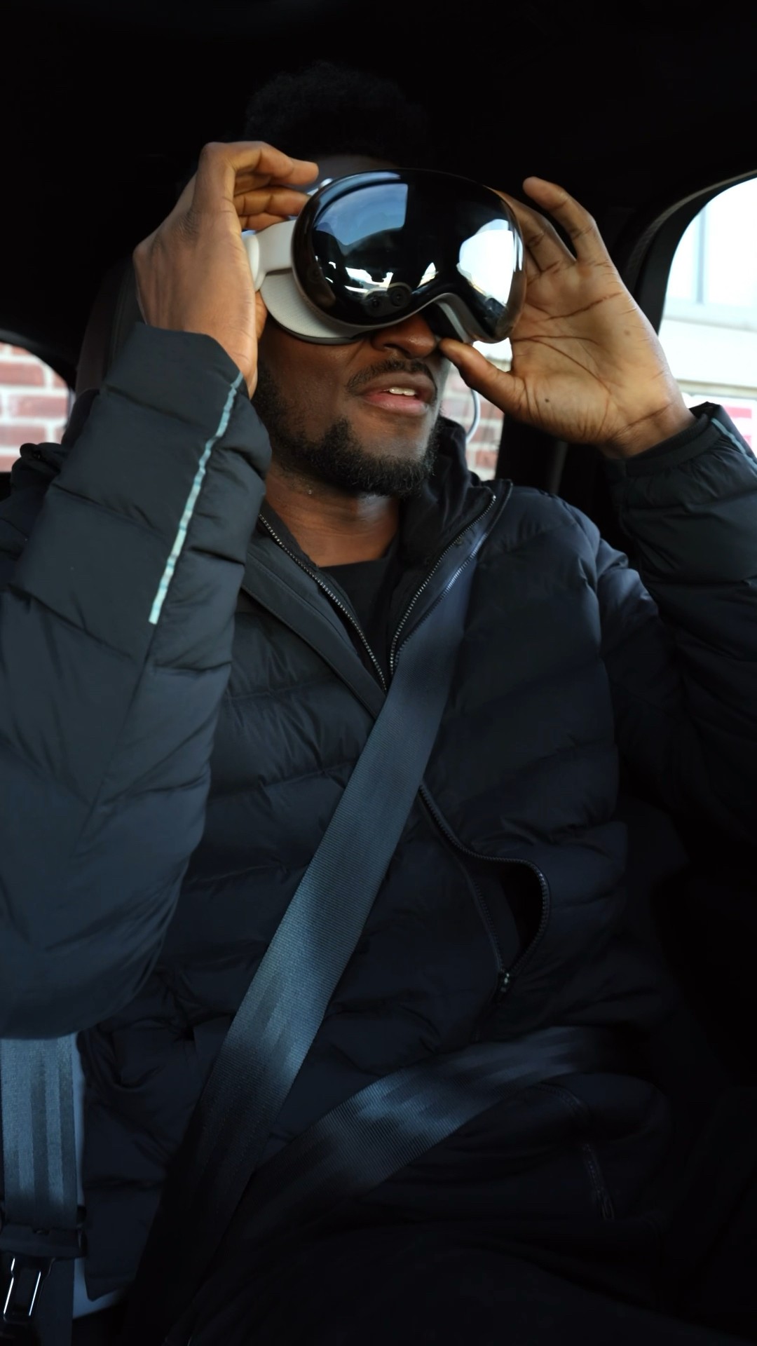 Apple Vision Pro Hidden Feature ✈️ #protip